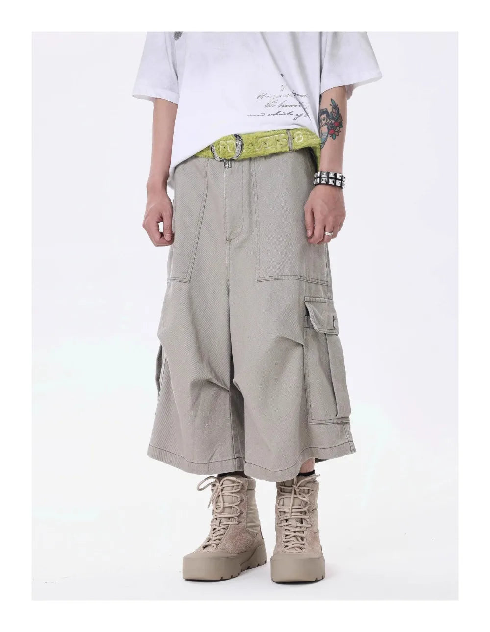 Wide-leg Calf-length Cargo Shorts-streetwear-techwear