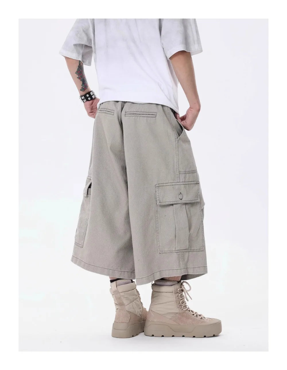 Wide-leg Calf-length Cargo Shorts-streetwear-techwear